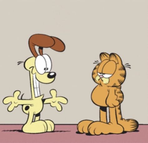 Aesthetic Cute Cat, Pfp Icon Aesthetic, Garfield Wallpaper, Fat Orange Cat, Disney Duos, Garfield Images, Garfield Cartoon, Garfield Cat, Garfield And Odie