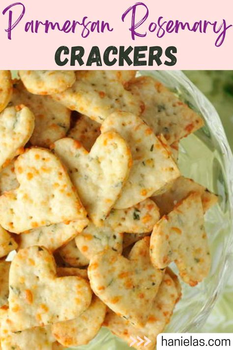 Fish Crackers Recipe, Homemade Triscuits Cracker Recipe, Mini Crackers Recipe, Crackers Recipe Homemade, Air Fryer Crackers, Kids Homemade Snacks, Homemade Savory Snacks, Cracker Recipes Homemade, Lemon Crackers