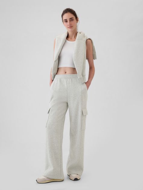 Soft cotton-blend cargo sweatpants.  Elasticized waist.  Front slant pockets.  Cargo pockets.  Fit: Classic.  An easy silhouette that fits close  at the waist, and is relaxed through the hips and thigh.  Models wearing Gap Cargo Sweatpants Outfit, Cargo Joggers Outfits, Sweats Outfits, Gap Sweatpants, Sweatpants Cargo, Wide Leg Joggers, Easy Silhouette, Cargo Sweatpants, Sweatpants Outfit