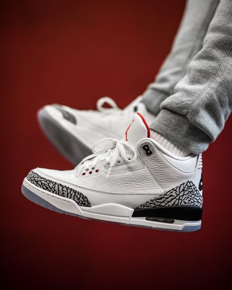 IG: devante.mcfarlane White Cement 3, Air Jordan 3 White Cement, Jordan 3 Cement, Jordan 3 White Cement, Dunk Contest, Nike Air Jordan Shoes, Nike Kicks, Jordan Shoes Retro, All Nike Shoes