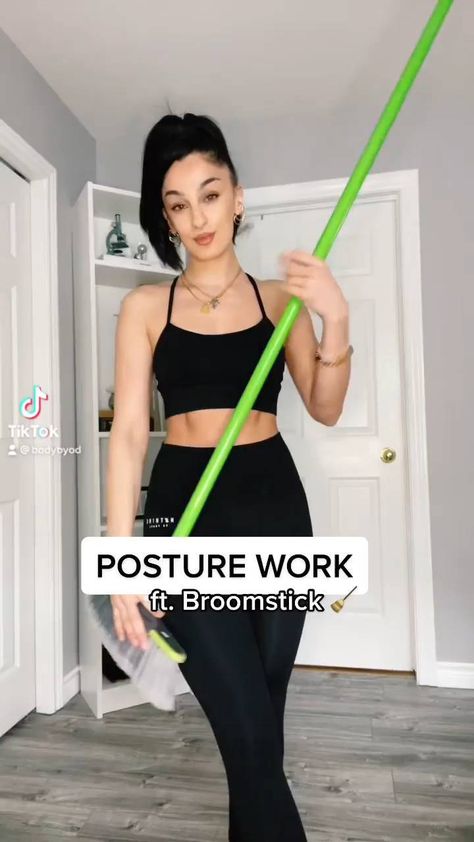 women77fit on Instagram: 💚Posture🔥🔥 I can’t stress enough how important your posture is - not just to decrease/alleviate pain but for muscle growth itself. The… Mobility Stick Exercises, Broomstick Exercises, Stick Exercises, Posture Fix, Yoga Mandala, Posture Exercises, Breast Workout, Bar Workout, Weight Workout Plan