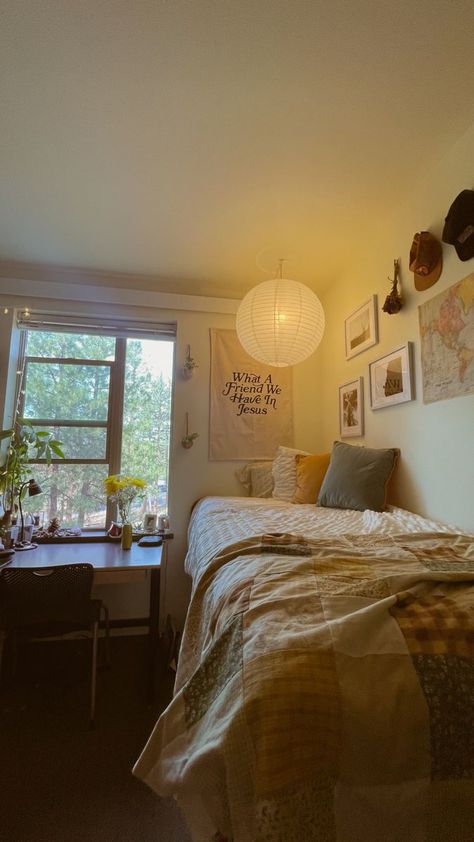 dorm room inspo cozy pink dorm room inspo cozy dorm room inspo minimalist cozy college dorm room inspo cozy dorm room inspo aesthetic cozy small dorm room inspo cozy College Dorm Clean Aesthetic, College Dorm Inspo Cozy, Dorm Room Inspo Minimalist, Dorm Room Aesthetic Minimalist, Room Inspo Minimalist Cozy, College Dorm Room Ideas Cozy, Room Inspo Aesthetic Cozy, Cozy Dorm Room Aesthetic, Uni Room Aesthetic