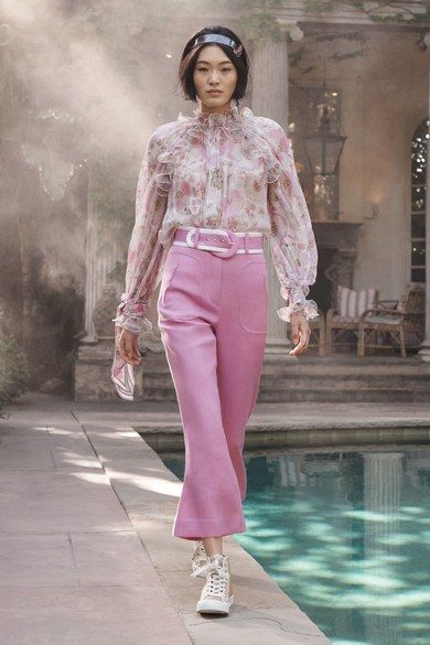 Zimmermann Resort, Silk Chiffon Blouse, Resort 2020, Printed Silk Blouses, Lace Dress With Sleeves, Floral Lace Dress, Chiffon Blouse, Fashion 2020, Vogue Paris