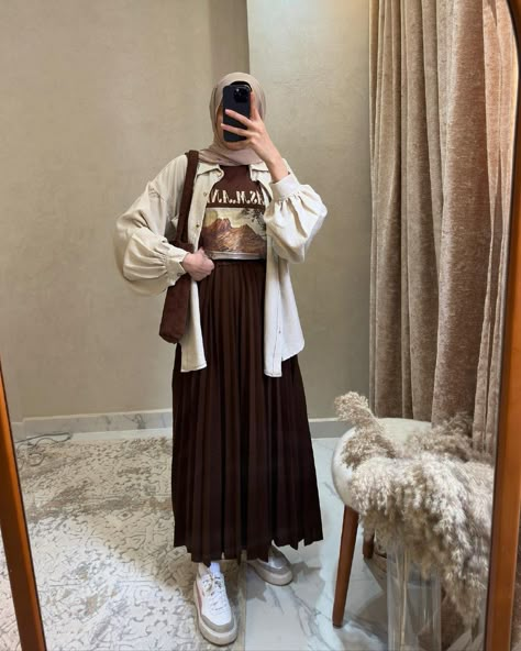 Muslimah Fashion Casual, Modest Girly Outfits, Stylish Outfits Casual, Modest Casual Outfits, Modesty Outfits, Modest Fashion Hijab, Muslim Outfits Casual, Classic Style Outfits, Hijabi Fashion Casual