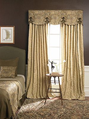 Double flat pleat valance with scallop.  So elegant! Curtain With Valance, Valance Styles, Bathroom Window Coverings, Rustic Window Treatments, Window Treatments Ideas, Bathroom Window Curtains, Elegant Draperies, Window Curtains Bedroom, Beige Curtains