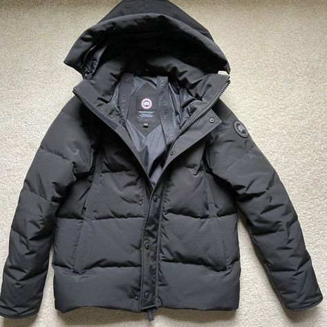 Canada Goose Men's Wyndham 625 Hooded Down Medium Coat Black Label Canada Goose Black Label, Medium Coat, Canada Goose Mens, Eid Outfits, Coat Black, Black Label, Black Coat, Canada Goose, Basketball