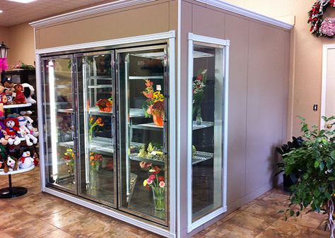 FGmarket.com | Flot-Aire Refrigeration Systems Keep Flowers Cool and Fresh All Year #florist #floralcooler #florists Floral Shop Organization, Flower Shop Refrigerator, Florist Shop Layout Plan, Floral Shop Blueprints, Flowers Grocery Store, Florist Workshop, Floral Cooler, Shop Remodel, Truck Store