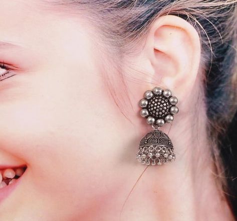 Oxidized Jhumkas, Jhumki Earrings, Traditional Earrings, Engagement Party Wedding, Amazing Fashion, Indian Earrings, Ethnic Earrings, Fashion Jewelry Sets, Stylish Earring