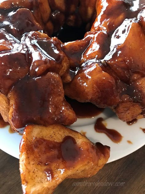 BEST Butterscotch Pull-Apart or Monkey Bread — A Mothers Shadow Rhodes Bread Dough, Pull Apart Monkey Bread, White Cocoa, Gooey Bars, Easy To Make Breakfast, Cinnamon Twists, Butterscotch Pudding, Homemade Dough, Pepper Jelly