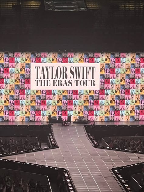 Nashville Eras Tour, Eras Concert Aesthetic, Vision Board Eras Tour, Taylor Swift Era Aesthetic Outfits, Eras Tour Spotify Cover, Eras Tour New Orleans, Eras Tour Vision Board, Eras Tour Background Laptop, Eras Tour Taylor Swift Aesthetic