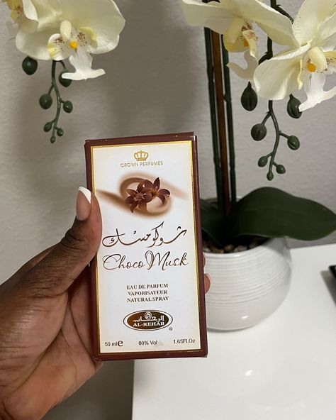 I love choco musk 🫧🤍🐻#chocomuskperfume Choco Musk, Fragrance Business, Spicy Chocolate, Musk Perfume, Tropical Scent, Perfume Fragrance, Floral Scent, Girlfriend Gifts, Scents