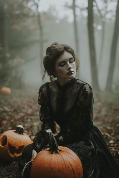 Haunting Photography, Haunted Photos, Spooky Makeup, Pumpkin Patch Photoshoot, Netflix Horror, Witch Photos, Horror Series, Holiday Portraits, Halloween Photography