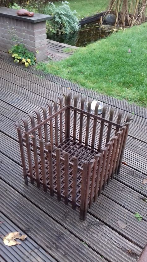 Rebar Fire Pit, Rebar Ideas, Fire Baskets, Fire Grate, Barbecue Garden, Fire Basket, Fireplace Grate, Welding Art Projects, Fire Pit Designs