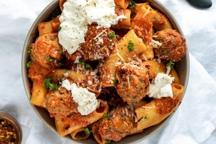 You searched for Rigatoni - The Windy City Dinner FairyThe Windy City Dinner Fairy Vodka Sauce Recipes, Rigatoni With Vodka Sauce, Butter Mushroom Pasta, Creamy Marinara Sauce, Creamy Rigatoni, Fairy Recipes, Vodka Sauce Pasta, Sausage Rigatoni, Rice And Quinoa