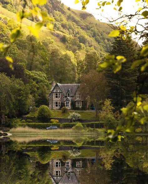 Scottish Cottages, Scottish House, Victoria Magazine, Victorian Mansion, Victorian Mansions, Summer Waves, Wave Goodbye, Scottish Castles, Visit Scotland