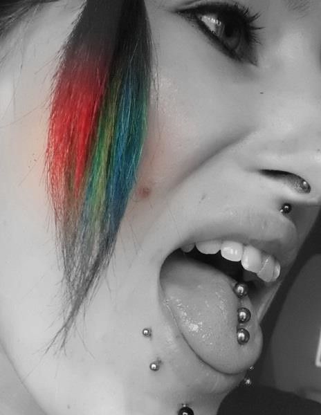 Triple Tongue Piercing, Double Tongue Piercing Vertical, Dream Piercings, Piercing Tongue, Tongue Piercings, Double Tongue Piercing, August Taylor, Cool Piercings, Facial Piercings