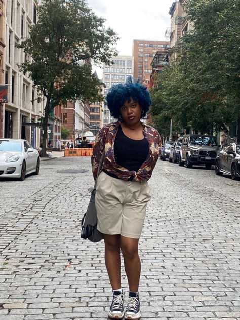 Converse, khaki shorts, black tank top, blue natural hair Khaki Shorts Outfit, Blue Natural Hair, Shorts Outfit, Black Tank Top, Khaki Shorts, Shorts Black, Black Tank, Black Tank Tops, Summer Outfit