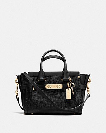 COACH SWAGGER 20 IN PEBBLE LEATHER Kind of reminds me of a smaller brooke satchel? Coach Bags Outlet, Coach Handbags Outlet, Coach Swagger, Navy Fashion, Bag Light, Coach Leather, Coach Swagger Bag, Coach Purses, Satchel Bags