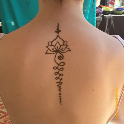 50 Women Mehndi Design (Henna Design) - October 2019 Collar Bone Henna Designs, Lotus Henna Design Mehndi, Spine Henna Designs, Shoulder Henna Designs, Henna Spine Tattoo, Henna Designs Shoulder, Henna Designs Spine, Chest Henna Designs, Back Henna Designs Spine