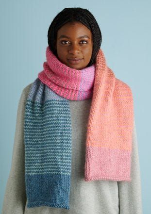 Crochet Striped Scarf Pattern Free, Theme Clothes, Knitted Scarves, Color Block Scarf, Knit Ideas, Purl Soho, Free Scarf, Tube Scarf, Colorful Scarf