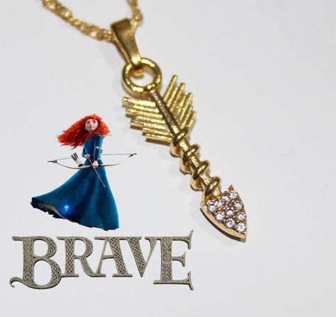 Brave merida arrow necklace #brave #disney #disneyprincess #disneybrave #bravemerida #meridanecklace #bravejewelry #arrownecklace #bravedisney #disneyjewelry #disneynecklace #disneymerida #princessmerida Brave Necklace, Brave Disney, Brave Merida, Disney Brave, Merida Brave, Handmade Jewelry Tutorials, Backyard Pool Designs, Barbie Princess, Disney Jewelry