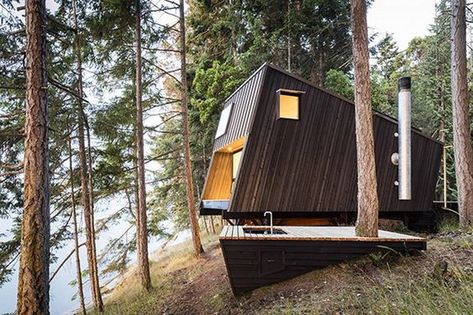 Island Shack, Prefab Cottage, Seaside Cabin, Green Tahini, Micro Living, Off Grid Cabin, Tiny Cabins, Micro House, Surf Shack