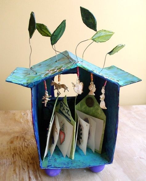 memory house Shrines Box, Shrines Art, Matchbox Art, Paper Mache Art, Bookmaking, Assemblage Art, Handmade Books, Mexican Art, Paper Sculpture