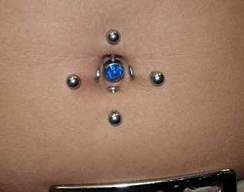 Belly button piercing Piercing Layout, Unusual Piercings, Stomach Piercings, Body Modification Piercings, 2024 Board, Bellybutton Piercings, Belly Button Piercing Jewelry, Piercing Inspo, Cool Piercings