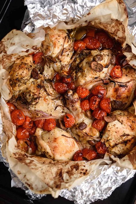 Chicken In Parchment Paper With Tomatoes Chicken In Parchment Paper, Chicken Spinach Tomatoes Recipes, Chicken Mushrooms Tomatoes Spinach, Chicken Spinach Cherry Tomatoes, Chicken Asparagus Tomato Recipe, Parchment Paper Chicken, Parchment Paper Recipes, Greek Fries, Chicken Quarters