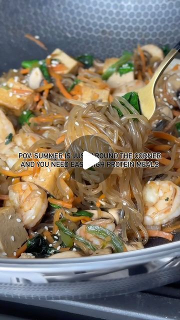 Mel Lazaro | Easy High Protein Meals on Instagram: "JAPCHAE WITH TOFU AND SHRIMP 

When you have a noodle craving, this recipe will come in handy! Using TJ’s frozen Japchae, you can have a delicious meal ready in under 30 minutes. 

Although TJ’s Japchae is tasty, it only has 1g of protein. That’s why this month, I’ll be sharing some of my favorite pre-made meals from the store, and together, we will make them macro-friendly. 

By adding more vegetables, shrimp, and tofu, this Japchae now contains 32g of protein per serving💪🏽. 

🎥2 servings
•1 frozen Japchae (TJ brand)
•4 tbsp water
•1 cup spinach
•4 oz mushrooms, chopped
•1/2 cup shredded carrots 
•3 oz tofu, cubed 
•14 pieces large shrimp (deveined, peeled, and pat dry)
•Green onion (garnish)
•Sesame seeds (garnish)

Quick Japchae Sau Easy High Protein Meals, Pre Made Meals, High Protein Meals, Shredded Carrots, Protein Meals, Large Shrimp, Green Onion, Shredded Carrot, Ready Meal