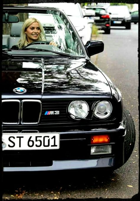 Bmw E30 Convertible, E28 Bmw, Allroad Audi, Bmw Convertible, Bmw Vintage, Serie Bmw, Vw Mk1, Bmw Girl, Bmw E30 M3