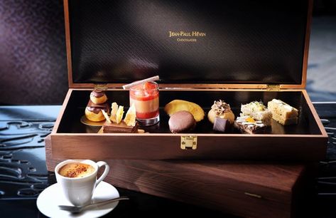 The Ritz Carlton, Hong Kong and renowned chocolatier Jean-Paul Hévin create a South American afternoon tea voyage in honor of the 2014 World Cup - Luxurylaunches Hotel Chocolate, Dream Tea, Brazilian Coffee, Afternoon Delight, Food Stations, How To Roast Hazelnuts, Hotel Amenities, The Ritz Carlton, Fancy Food