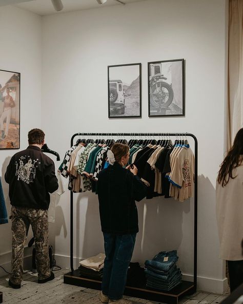 Last month, the @pandco crew launched their fresh summer collection in style. The Birmingham-based brand opened a pop-up shop in Shoreditch with live screen printing and music to celebrate. Visit our stories for more snaps and to watch the screen printing in action. To reserve the design-led furniture rentals featured, get in touch. Photos: @markhortonphotos for @pandco #ukfashion #retaildesign #londonevents #fashionpopup #shoreditchlondon #visualmerchandising #popupshop Pop Up Cafe, Live Screen, Shoreditch London, Brand Pop, Fresh Summer, Led Furniture, Last Month, Uk Fashion, Visual Merchandising