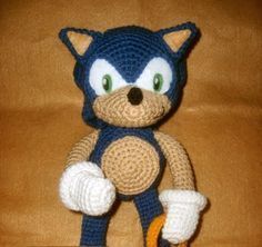 crochet for sonic the hedgehog | Sonic the Hedgehog amigurumi crochet pattern Confection Au Crochet, Crochet Geek, Plushie Patterns, All Free Crochet, Haken Baby, Amigurumi Free Pattern, Crochet For Kids, The Hedgehog, Doll Pattern