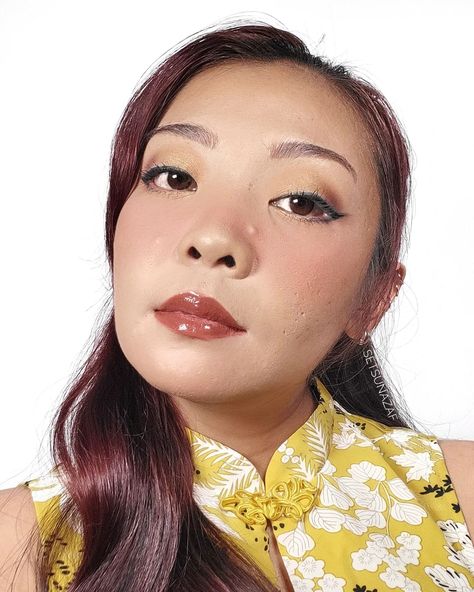 💫 Hello Friends! Posting a Gold & Red flatlay of today's #muotd in celebration of Chinese / Lunar New Year! 🎆🧧🌙 Also posting the makeup look with all these products along with what I wore & some photos of my work's CNY dinner that was held last week! Really love how this simple Soft Glam look matches my hair & outfit very well! 🟡🔴 Anyhoooo! Wishing all who celebrate a Happy Chinese / Lunar New Year & hoping 2024 is filled with laughter, prosperity & good fortune! 🐉🏮✨️ * * * All Products ... Soft Glam Look, Chinese Lunar New Year, Glam Look, Soft Glam, Glam Looks, Lunar New Year, Good Fortune, Hello Friend, Lunar New