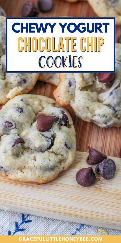 These Chewy Yogurt Chocolate Chip Cookies are the perfect Christmas cookies to gift to friends, family, neighbors, and of course Santa. This cookie recipe calls for Greek yogurt, which gives them a more soft and moist texture. Make these amazing, soft, chewy cookies in just 30 minutes. Yogurt Chips Recipe, Greek Yogurt Cookies Healthy, Greek Yogurt Cake Mix Cookies, Greek Yogurt Oatmeal Cookies, Greek Yogurt Chocolate Chip Cookies, Greek Yogurt Cookie Recipes, Yogurt Chocolate Chip Cookies, High Protein Christmas Cookies, Cookies Made With Yogurt