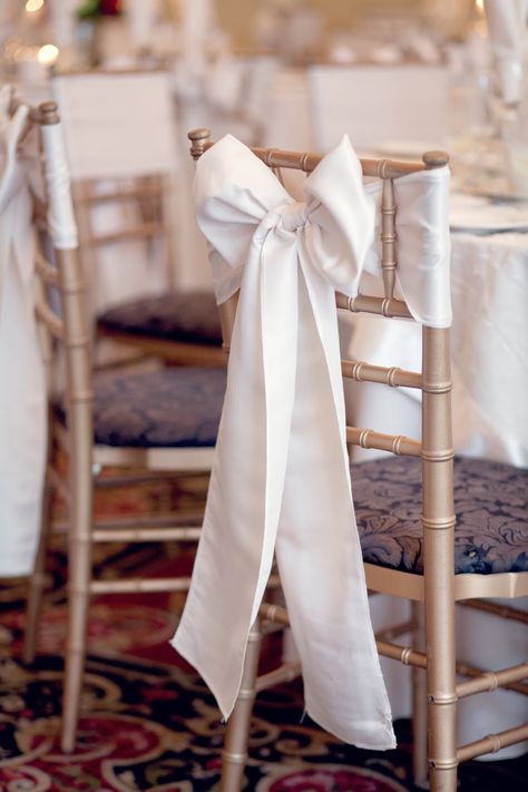 bows on our chairs. Photo by Victoria Souza #thewaterview Wedding Chairs With Bows, Bows At Weddings, Bows On Chairs Wedding, Wedding Bow Decor, Wedding Bows Decorations, Bow Wedding Decor, Bows On Chairs, Sweetheart Table Chairs, Brides Chair