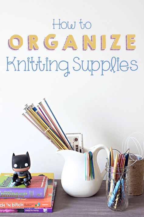 Organizing Knitting Supplies -- Knitting requires a lot of small tools to keep track of. Use some normal household items to create a nice display. Knitting Organization, Knitting Room, Knitting Storage, Basic Knitting, Small Tools, Yarn Storage, Crochet Tools, Crochet Supplies, Knitting Tools