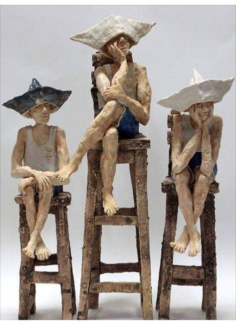 Figurative Kunst, Human Sculpture, Sculptures Céramiques, Sculpture Projects, Ceramic Figures, Pottery Sculpture, Clay Figures, Papel Mache, Art Clay