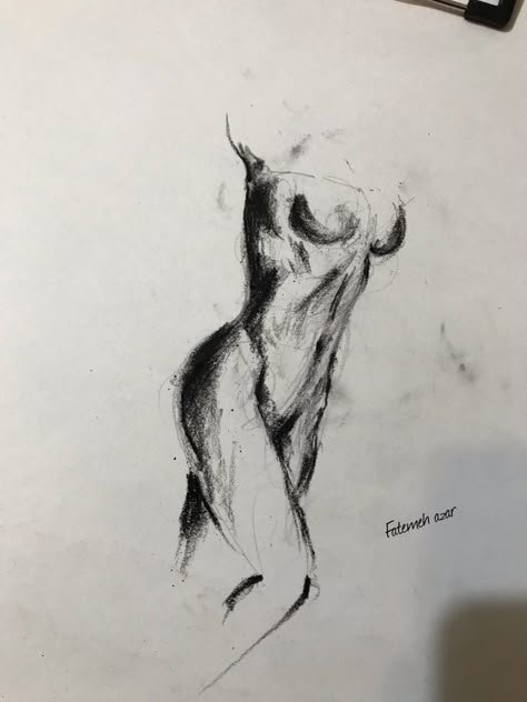 Collarbone Sketch, Body Charcoal Drawing, Anatomy Art Female, Charcoal Art Sketches, Drawing Woman Body Sketch, Woman Drawing Body Sketches, Woman Body Sketch, فنسنت فان جوخ, Body Image Art