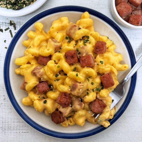 Stovetop Mac 'n' Cheese with Crispy Spam Spam And Mac And Cheese Recipe, Spam Mac And Cheese, Spam Recipes, Island Twist, Cheddar Mac And Cheese, Stovetop Mac And Cheese, Italian Sausage Recipes, Freezer Meal Prep, Mac And Cheese Recipe