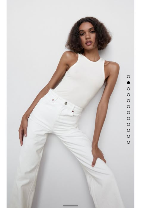 Side Model Pose, Modeling Clothes Poses, Zara Model Poses, Clothing Modeling Poses, Top Model Poses, Model Test Shoot, Pose Mannequin, Vogue Poses, Zara Models