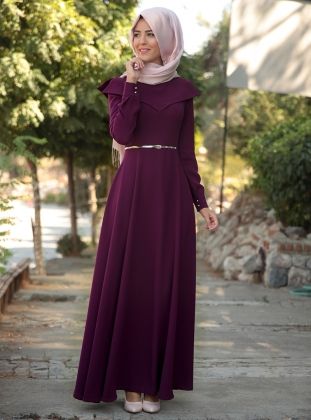 Velvet Frock, Muslim Outfit, Dark Purple Dresses, Pakistan Clothes, Muslimah Outfit, Outfits Modest, Muslimah Dress, Purple Outfits, Muslimah Fashion Outfits