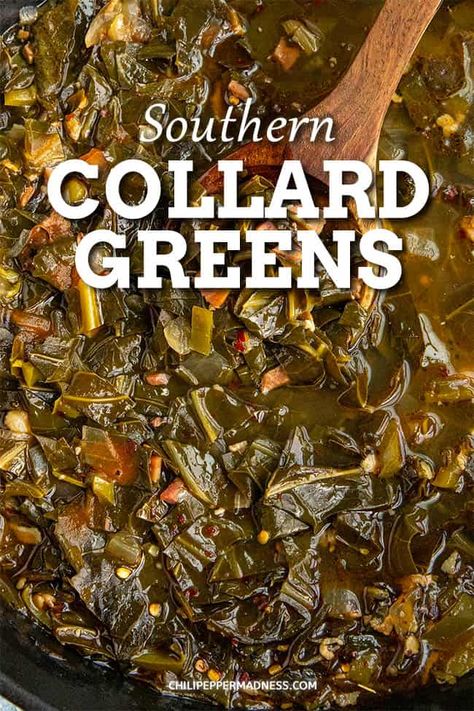 Collard Greens Recipe Soul Food, Best Collard Greens Recipe, How To Cook Collards, Greens Recipe Soul Food, Southern Collard Greens, Collard Greens Recipe, Southern Recipes Soul Food, Veggie Side Dishes, Southern Cooking