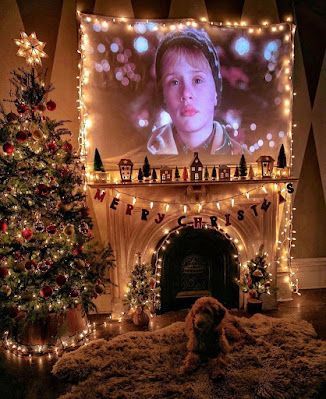 Kevin - Home Alone - Christmas Movie Movie Night Gift Basket, Movie Night Gift, Home Alone Christmas, Led Garland, Christmas Movie Night, Christmas Dreaming, Days Till Christmas, Cosy Christmas, Christmas Feeling