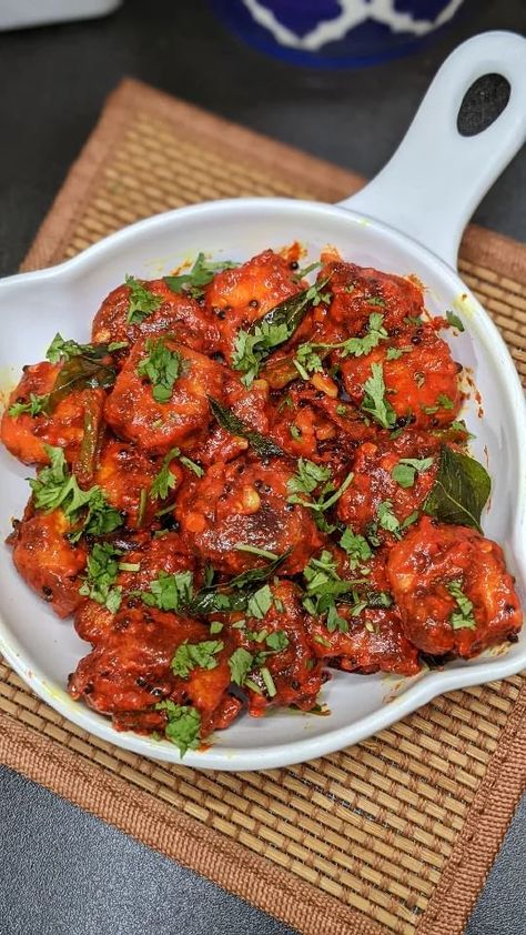 mad.over.f00d on Instagram: Restaurant style Paneer 65 using @ajanta_foodproducts ❤️. Perfect weekend party snack recipe you gotta try. Recipe: 1. Mix 200g paneer… Paneer 65 Photography, Paneer Aesthetic, Paneer 65 Recipe, Paneer 65, Instagram Restaurant, Chilli Paneer, Create Wedding Invitations, Scrumptious Food, Party Snack Food