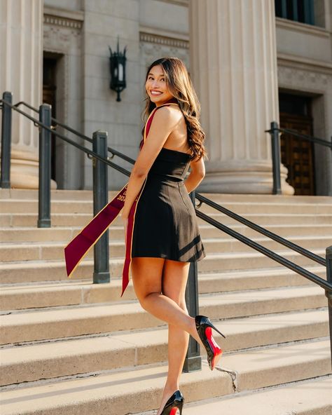 walking up the stairs has never looked so good 💋🥀👠 #graduationpictures #gradpics #mngradphotographer #mnseniorphotographer #minneapolisseniorphotographer Graduation Stair Picture, Louboutin Graduation Pictures, Red Bottoms Graduation Pictures, Red Bottom Graduation Pictures, Looking Up Pose, Walking Up The Stairs, College Grad Pictures, Grad Pictures, Graduation Poses