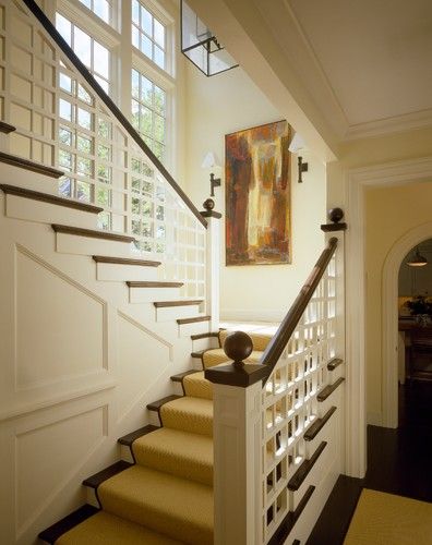 Traditional Home Stair Carpet Runner Install Design, Pictures, Remodel, Decor and Ideas - page 6 Staircase Traditional, Unfinished Basement Storage, Upstairs Flooring, Side Hall Colonial, Staircase Design Ideas, Painted Staircases, Cottage Plans, Traditional Staircase, Small Basements