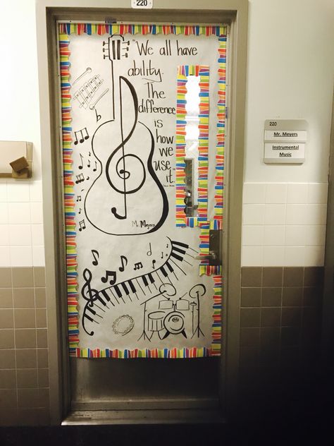 Music Door Decorations, Fall Music Door Decorations, Music Classroom Door Ideas, Music Classroom Door, Music Classroom Christmas Door, Music Class Door Decor, Music Teacher Door Hanger, Music Teacher Door Decoration, Elementary Music Classroom Decor Bulletin Boards