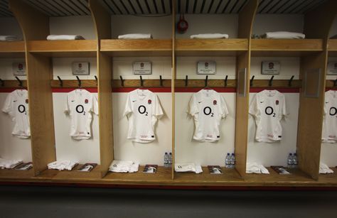 England shirts in changing room Changing Rooms Gym, Rugby Changing Room, Rugby Motivation, England Shirt, England Rugby, Changing Room, Rugby, Holiday Decor, Home Decor